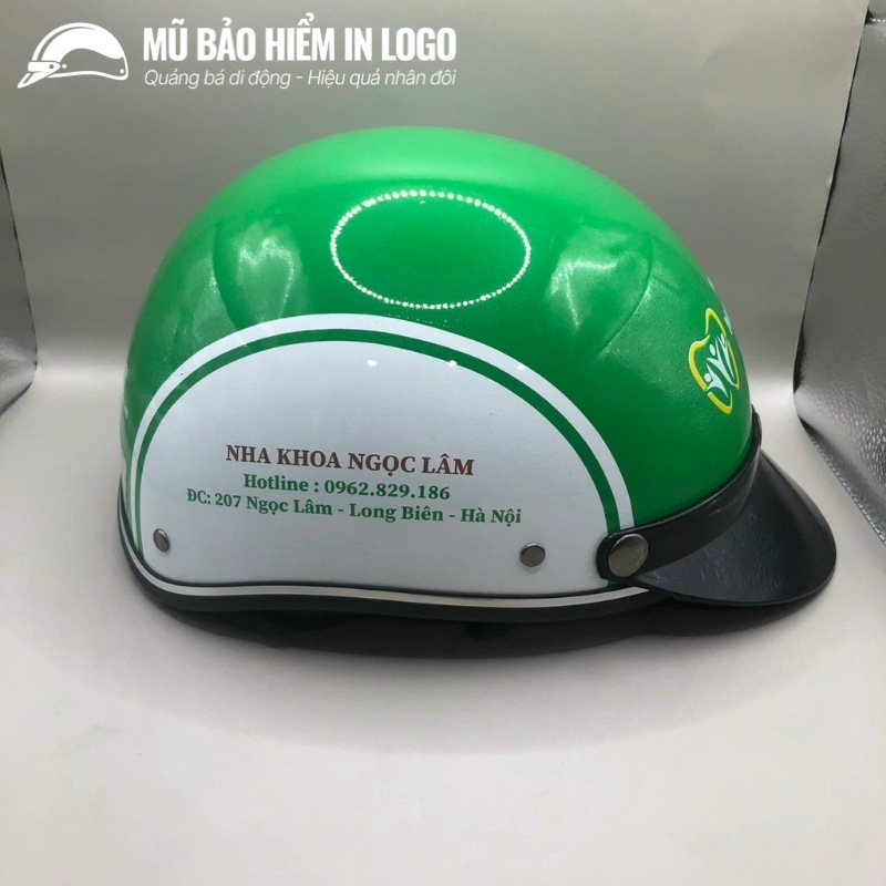 mu-bao-hiem-in-logo-kieu-dang-nua-dau-mau-xanh-la-va-trang-bong-khong-kinh-mbh-24 (2)