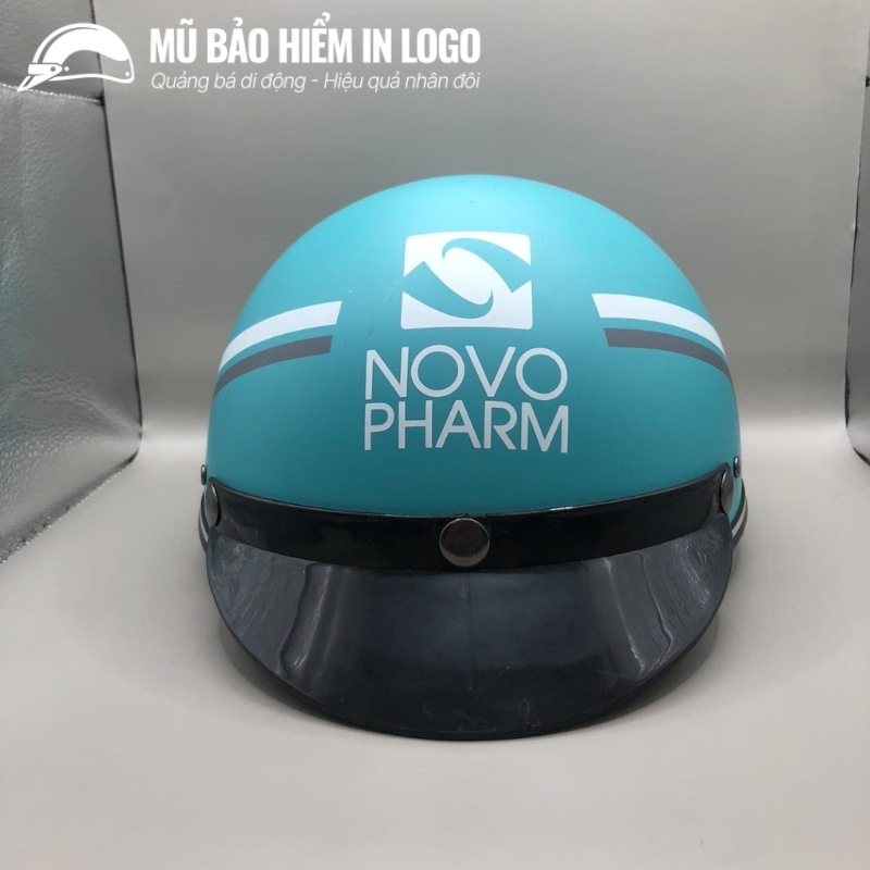 mu-bao-hiem-in-logo-kieu-dang-nua-dau-mau-xanh-ngoc-bich-ly-nham-khong-kinh-mbh-06 (2)